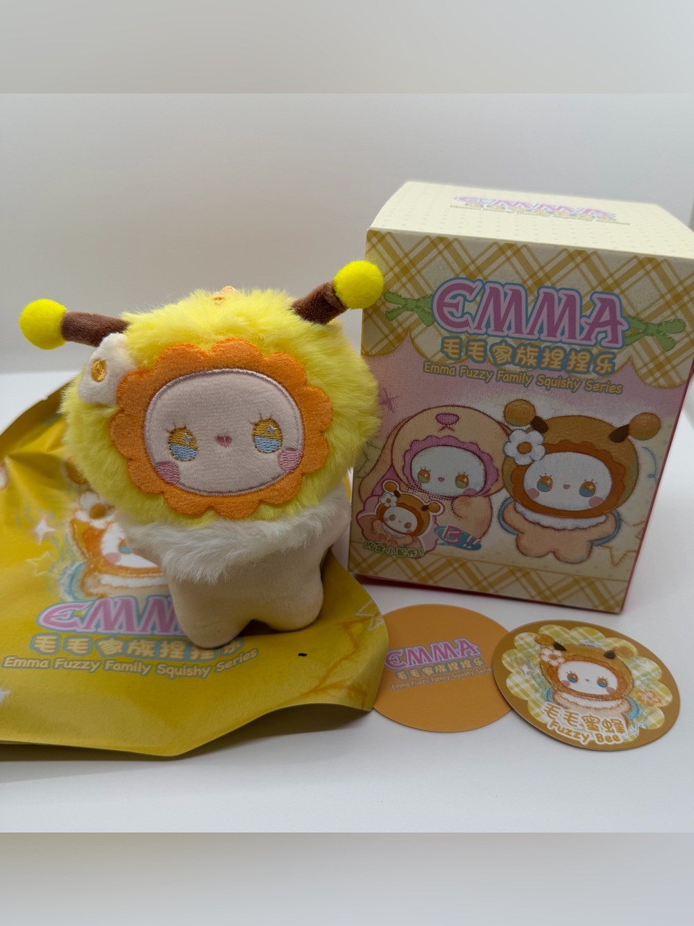 Emma Fuzzy Family Squishy Plush Confirmed Fuzzy Bee Plush Pendant‎